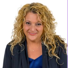 Traci Lynn-Burt